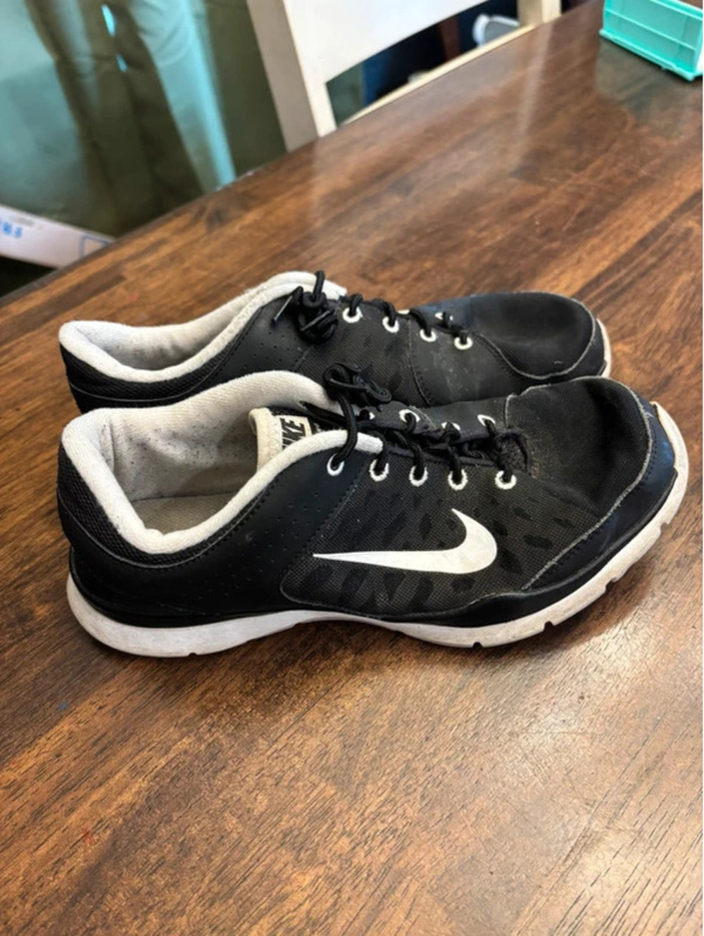 Nike Flex Experience RN 2 Black White Running Shoes Women’s Size 8.5 580398-003